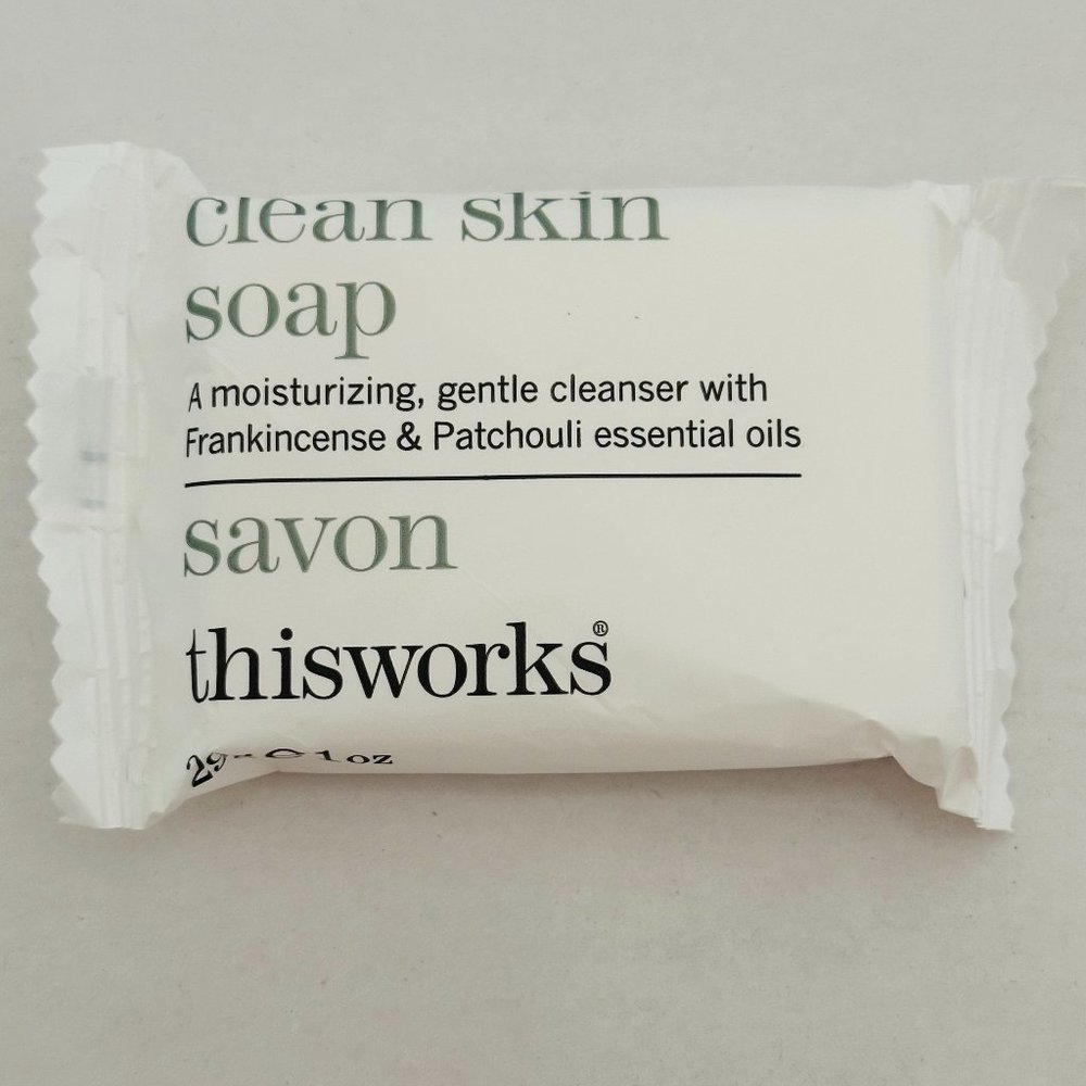 ๐ธ New ๐ธ This Works Clean Skin Body Soap, 29 g, 1 oz, Travel size - Picture 3 of 4